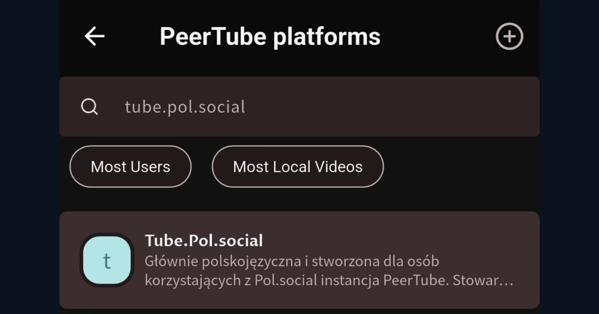 Tela do aplicativo PeerTube com busca de plataformas e resultado Tube.Pol.social